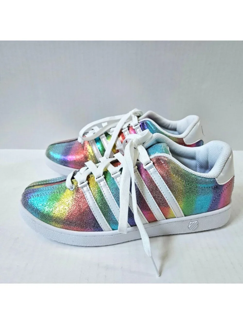 K Swiss Classic VN Varsity Rainbow Pride Sneakers Girls Youth 7 Womens 8.5 NEW